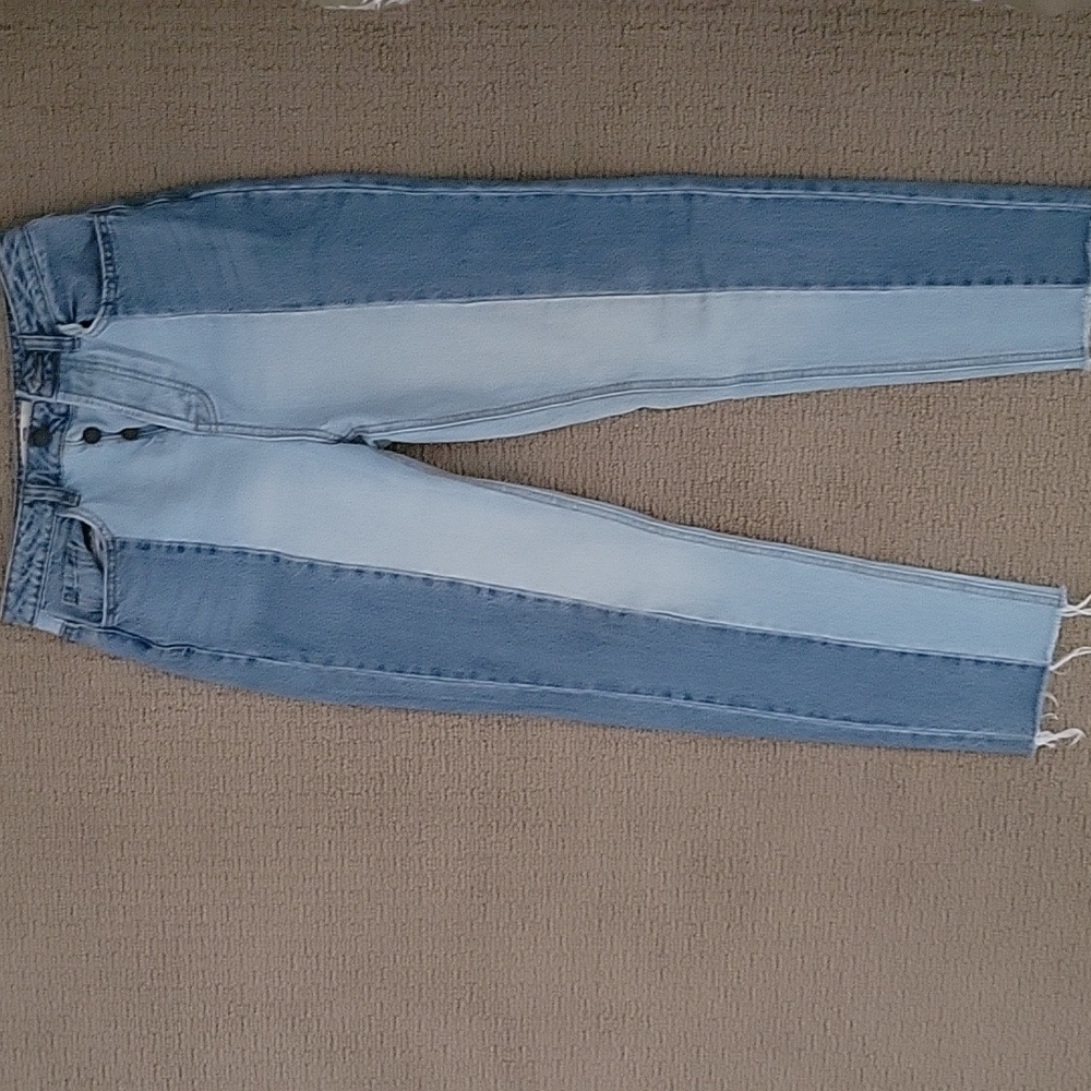 STR two-tone jeans
